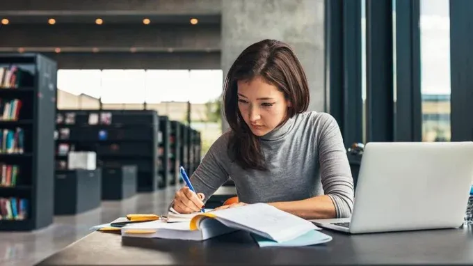 What’s The Difference Between Tuition Fee Loan And Study Loan?