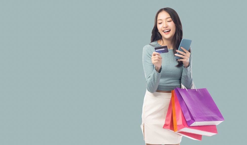 DBS Woman’s & Woman's World Card Review: Do They Deliver What Women Want?