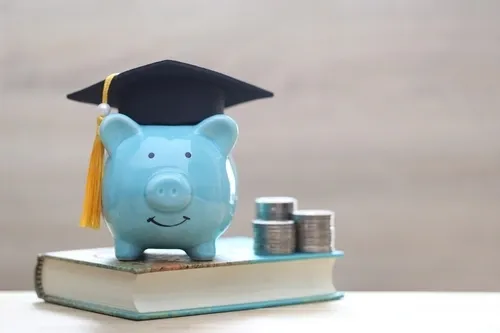 Guide to Refinancing Student Loans in Singapore